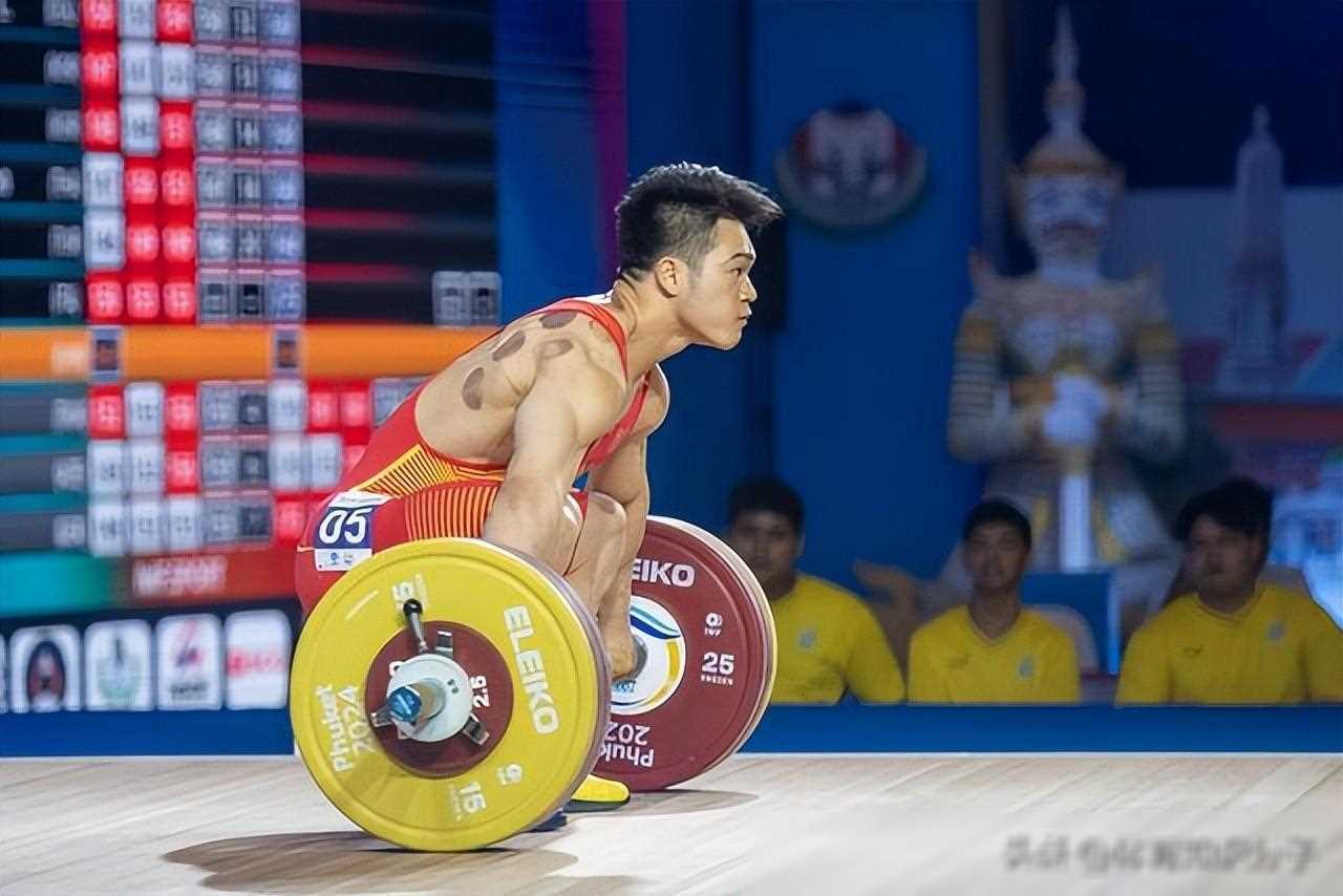 澳大利亚击剑手实力过人，赢得冠军！